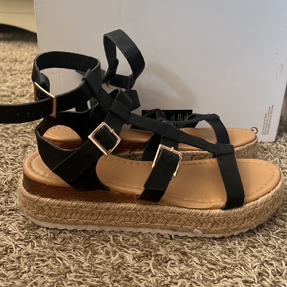 Black Platform Sandal